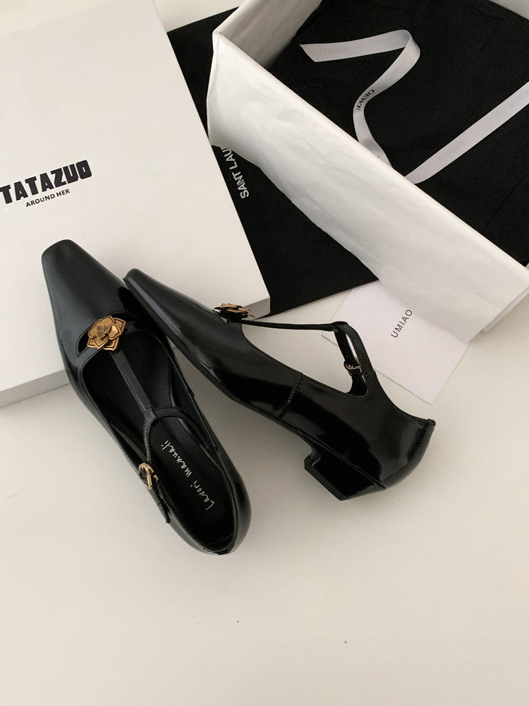 Karin Luna In Stock Spot Goods    Retro Classic Metal Camellia Irregular Heel Single Shoes